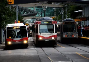 architecture-traffic-tram-transport-vehicle-public-transport-173607-pxhere-65de3293201
